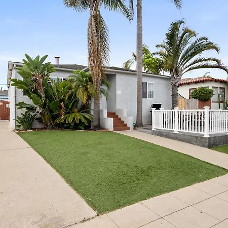 Pacific Oasis - Large Patio, Parking & Walk To Beach